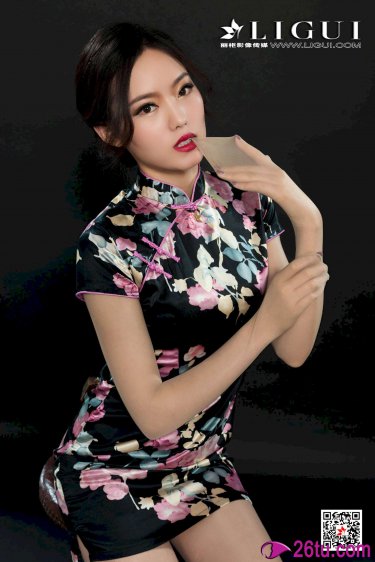李小璐忘拉窗帘大图